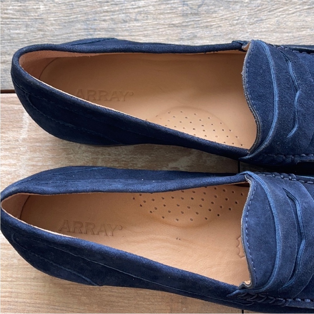 Array Women's Navy Loafers - Picture 2 of 7